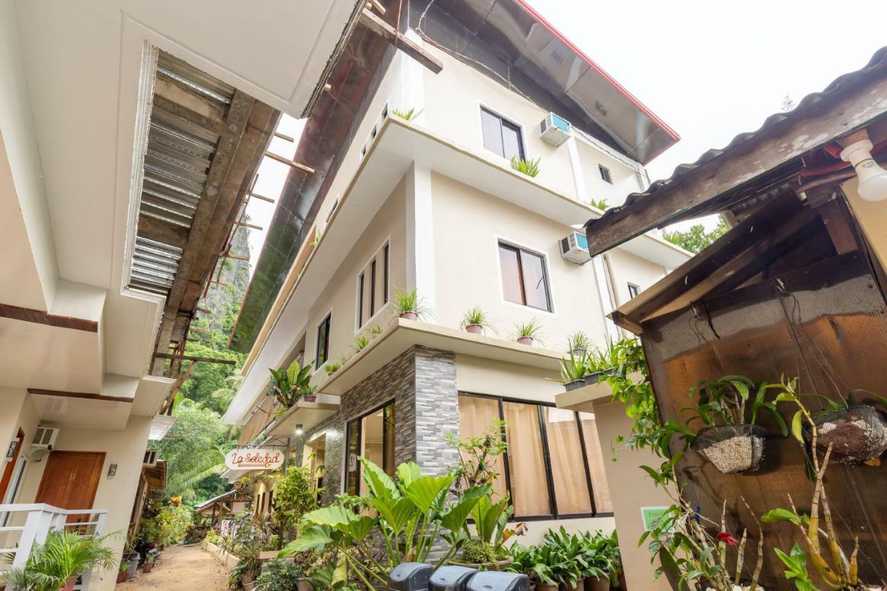 Zen Rooms La Soledad El Nido Langi-langiban Εξωτερικό φωτογραφία